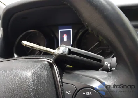 2023 Toyota Camry Se z USA, uszkodzony, nr VIN 4T1G11AKXPU171645